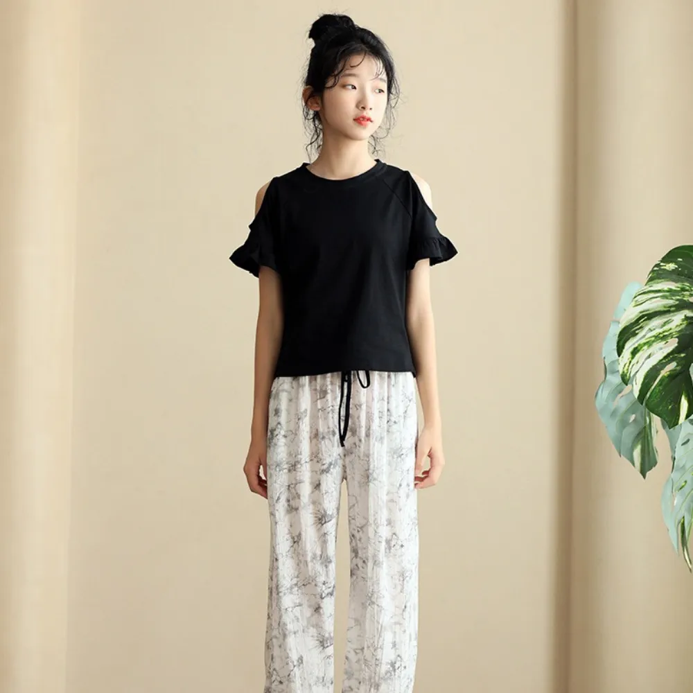 水墨雪纺裤/ 露肩上衣 Painting Cuff Pants/ Shoulder Cut-Out Tops