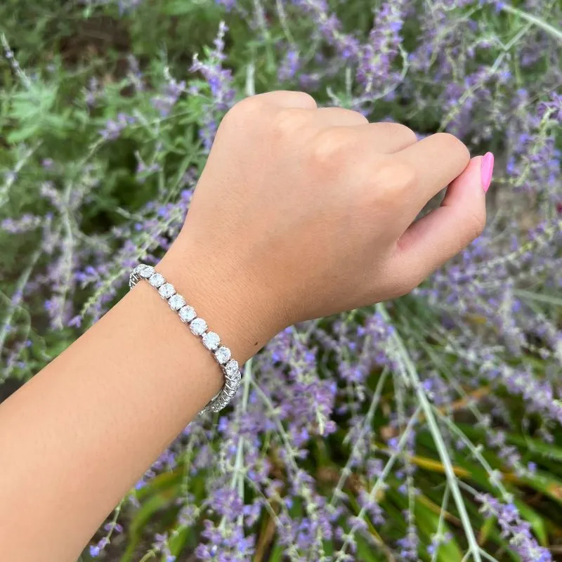 10ct Total Weight Round Moissanite Tennis Bracelet DEF VVS2
