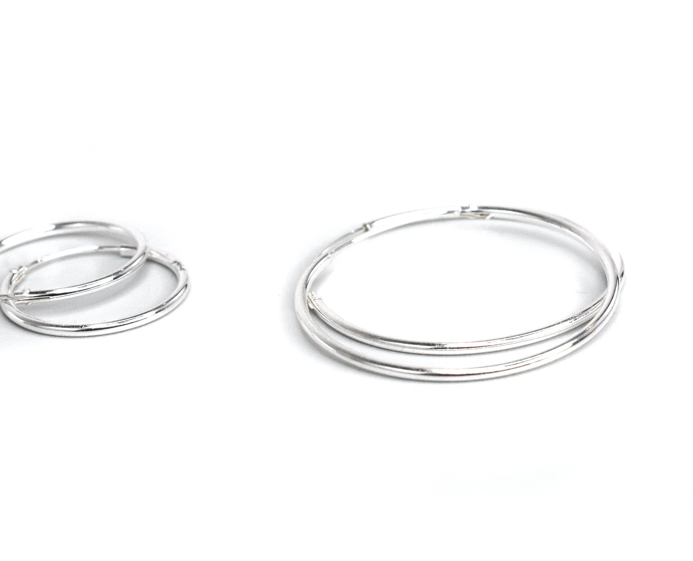 1.2mm Infinity Hoops