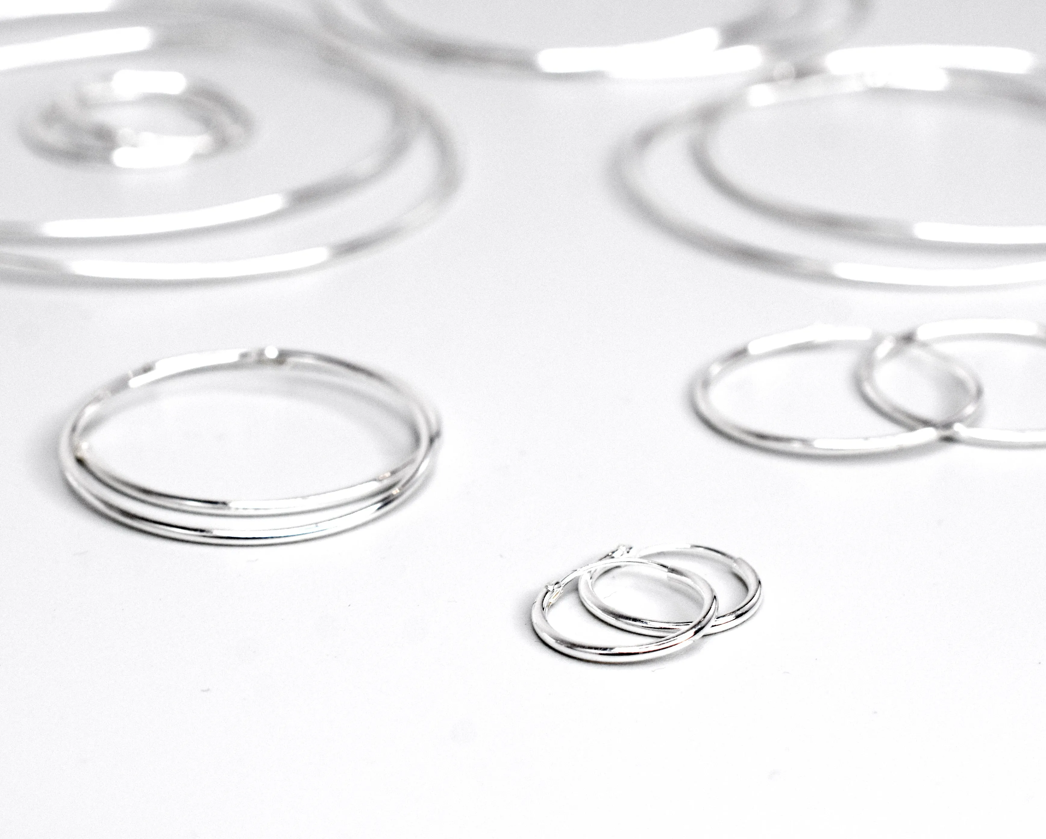 1.2mm Infinity Hoops