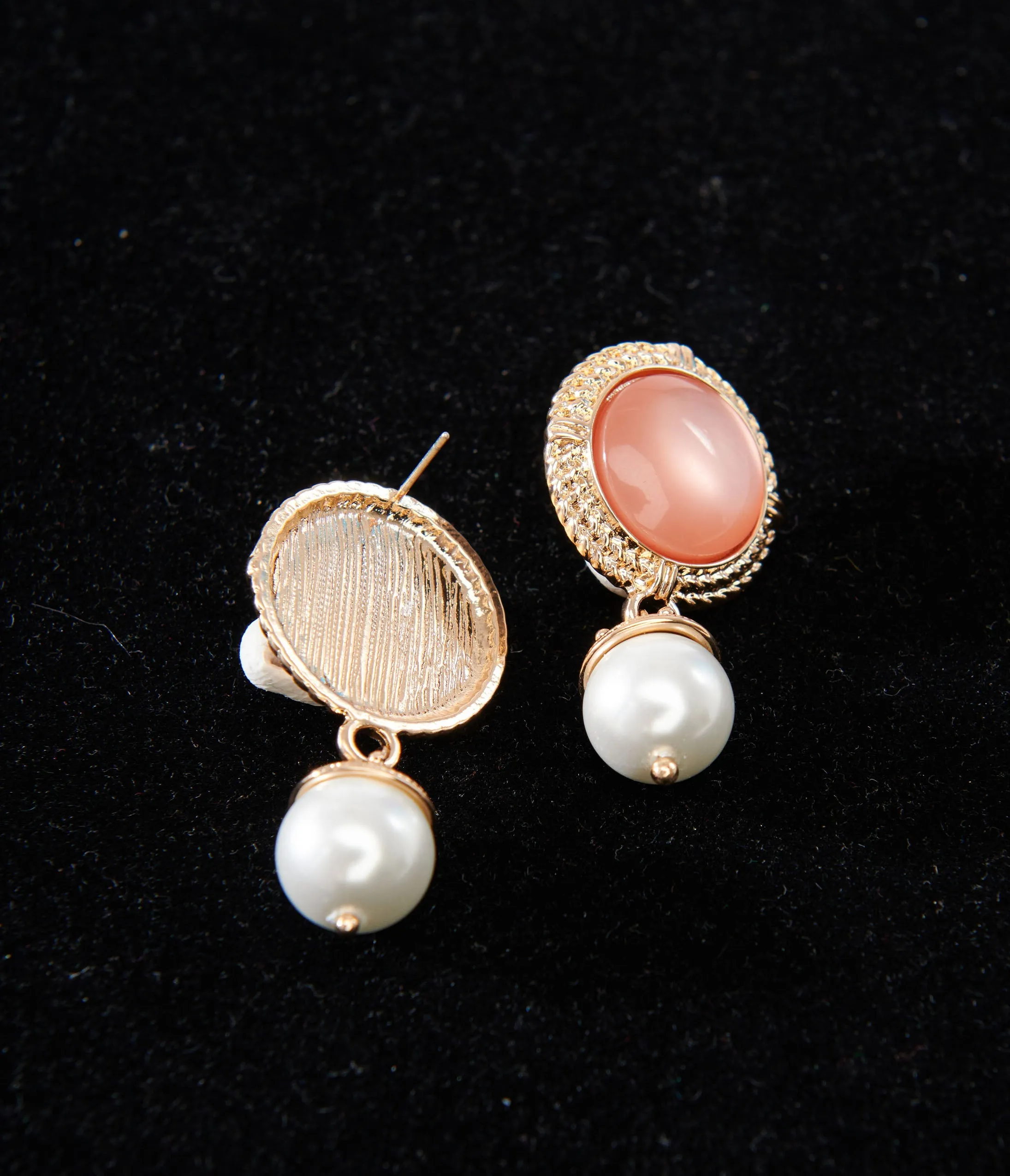 1920s Pink Pearl Art Deco Earrings