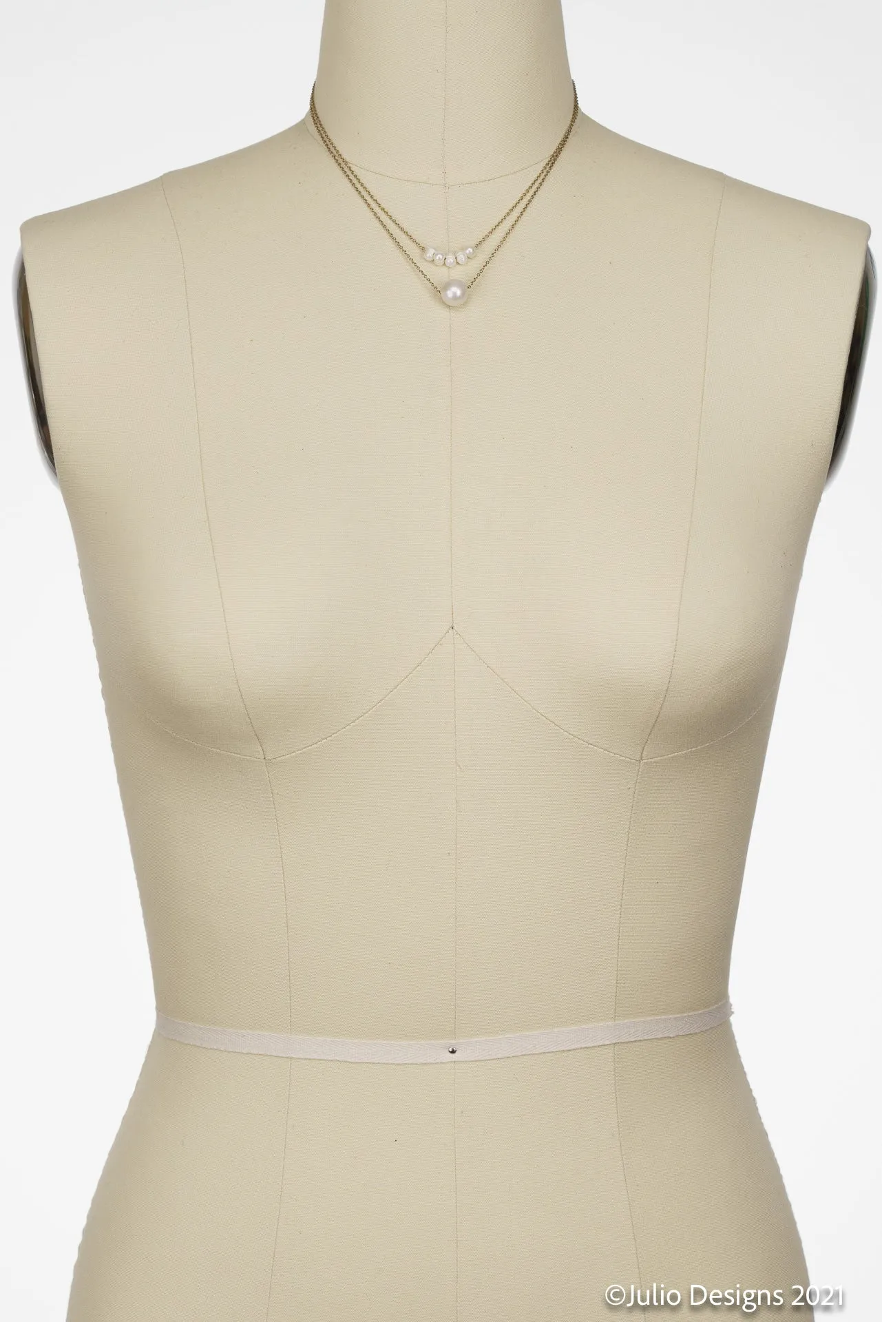 Bambi Delicate Freshwater Pearl Necklace