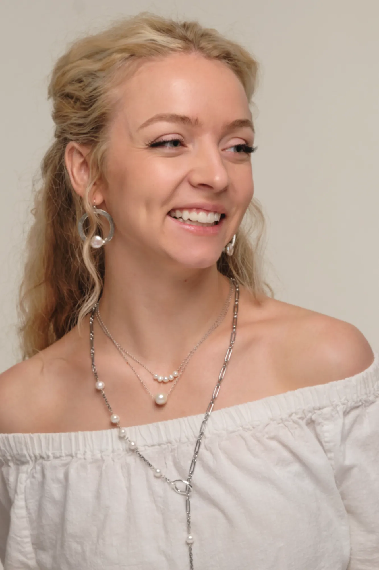 Bambi Delicate Freshwater Pearl Necklace