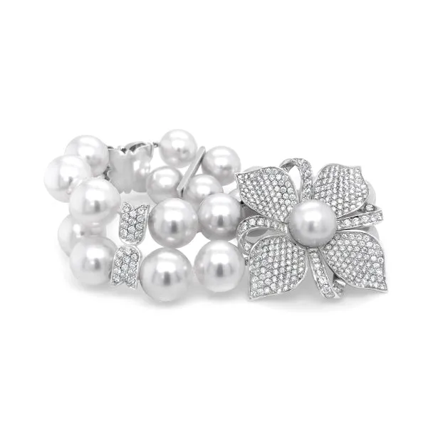 BESPOKE 'FRANGIPANI' PEARL AND DIAMOND BRACELET