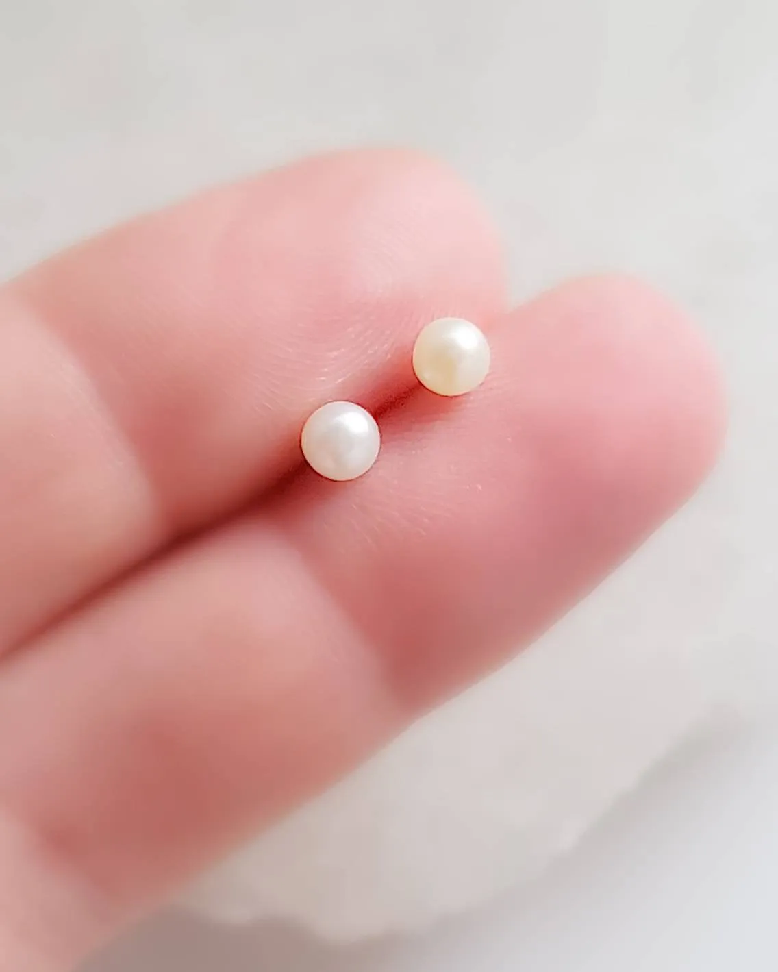Classic Pearl Studs
