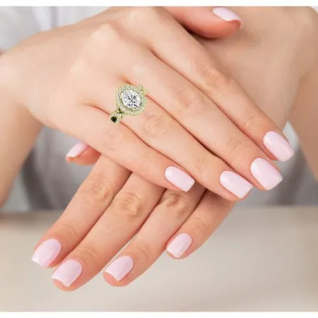 Clover - Oval Lab Diamond Bridal Set (IGI Certified)