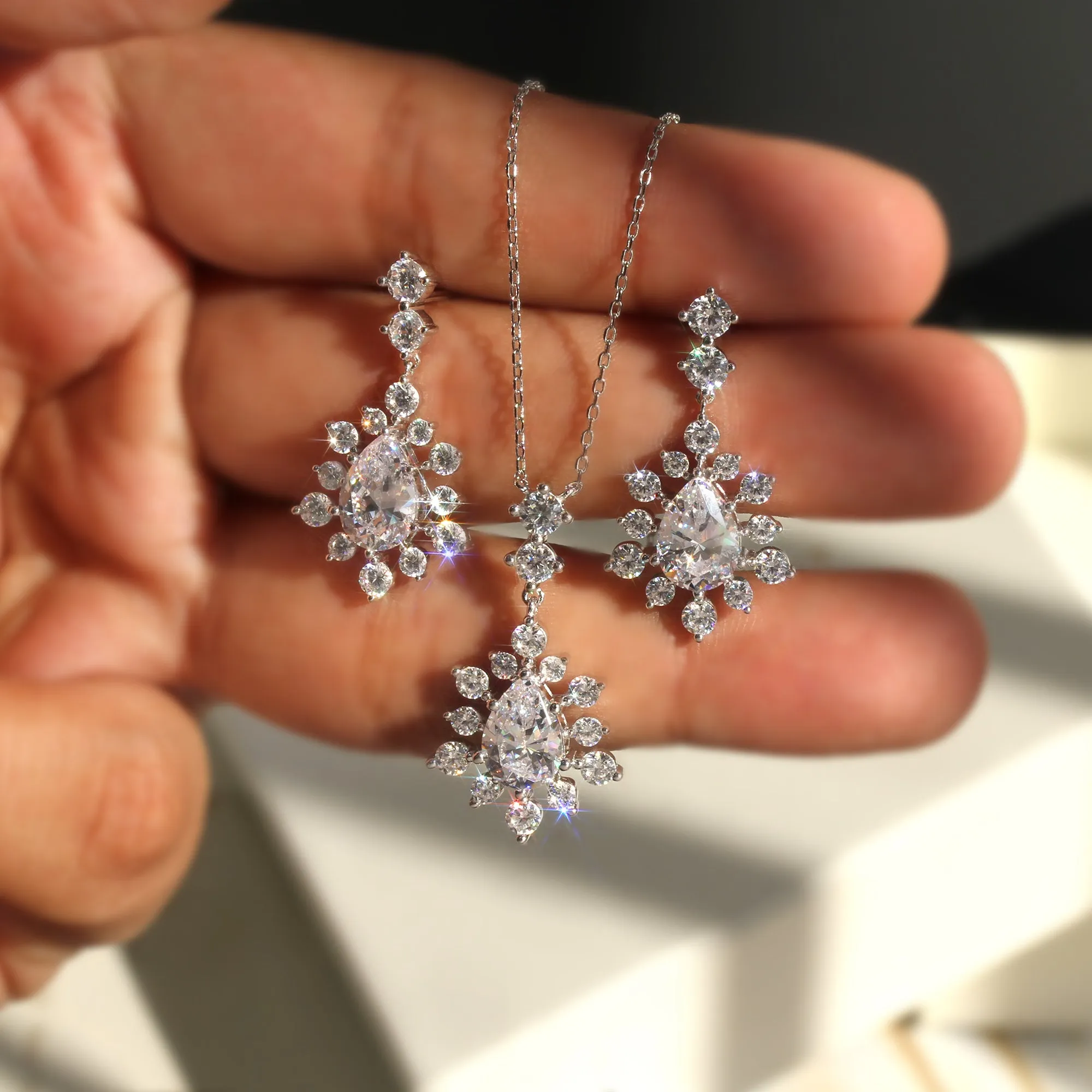 Elegant Cascade Jewelry Set