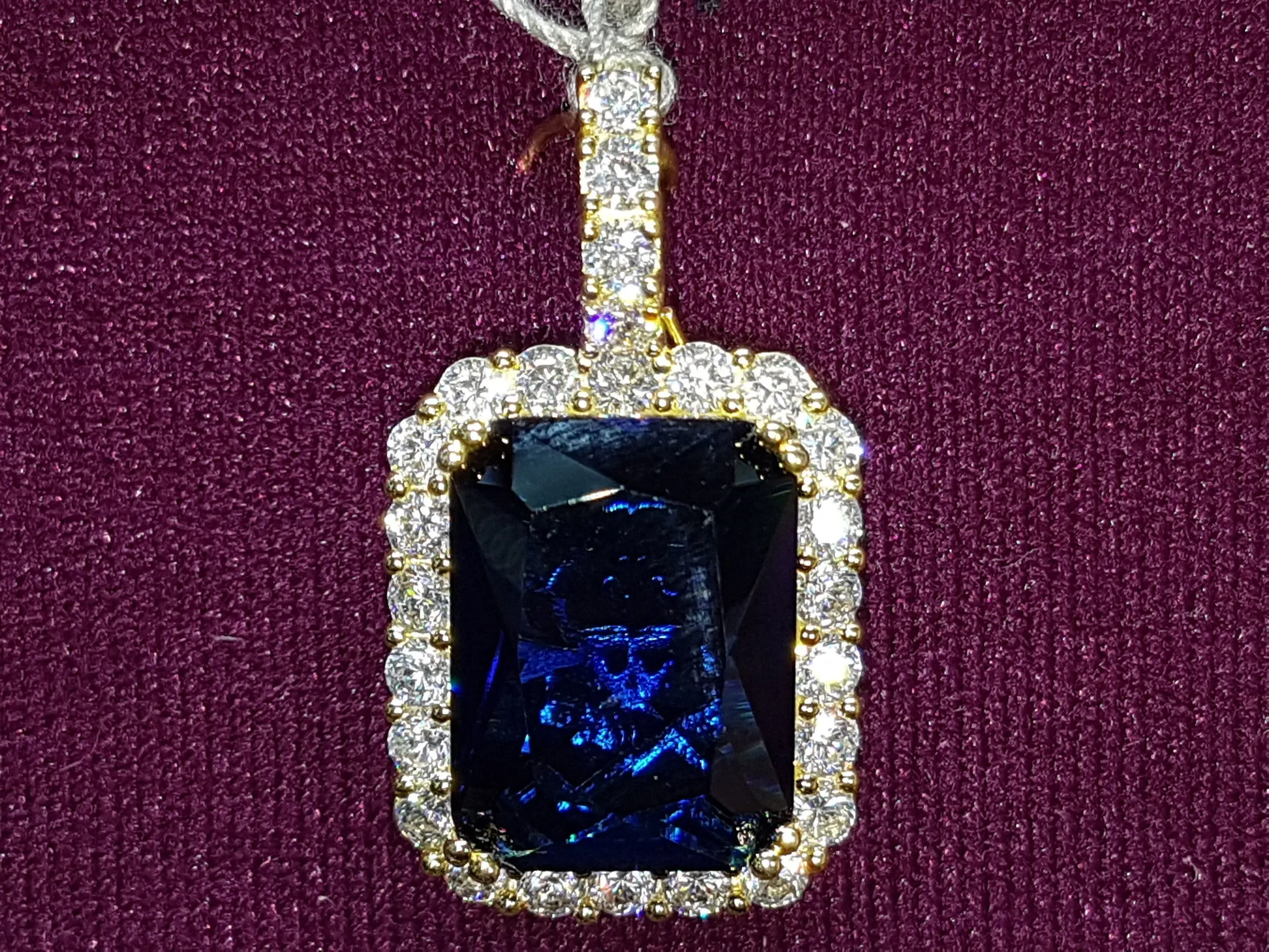 Emerald Cut Gemstone with Cubic Zirconia Pendant (Silver)