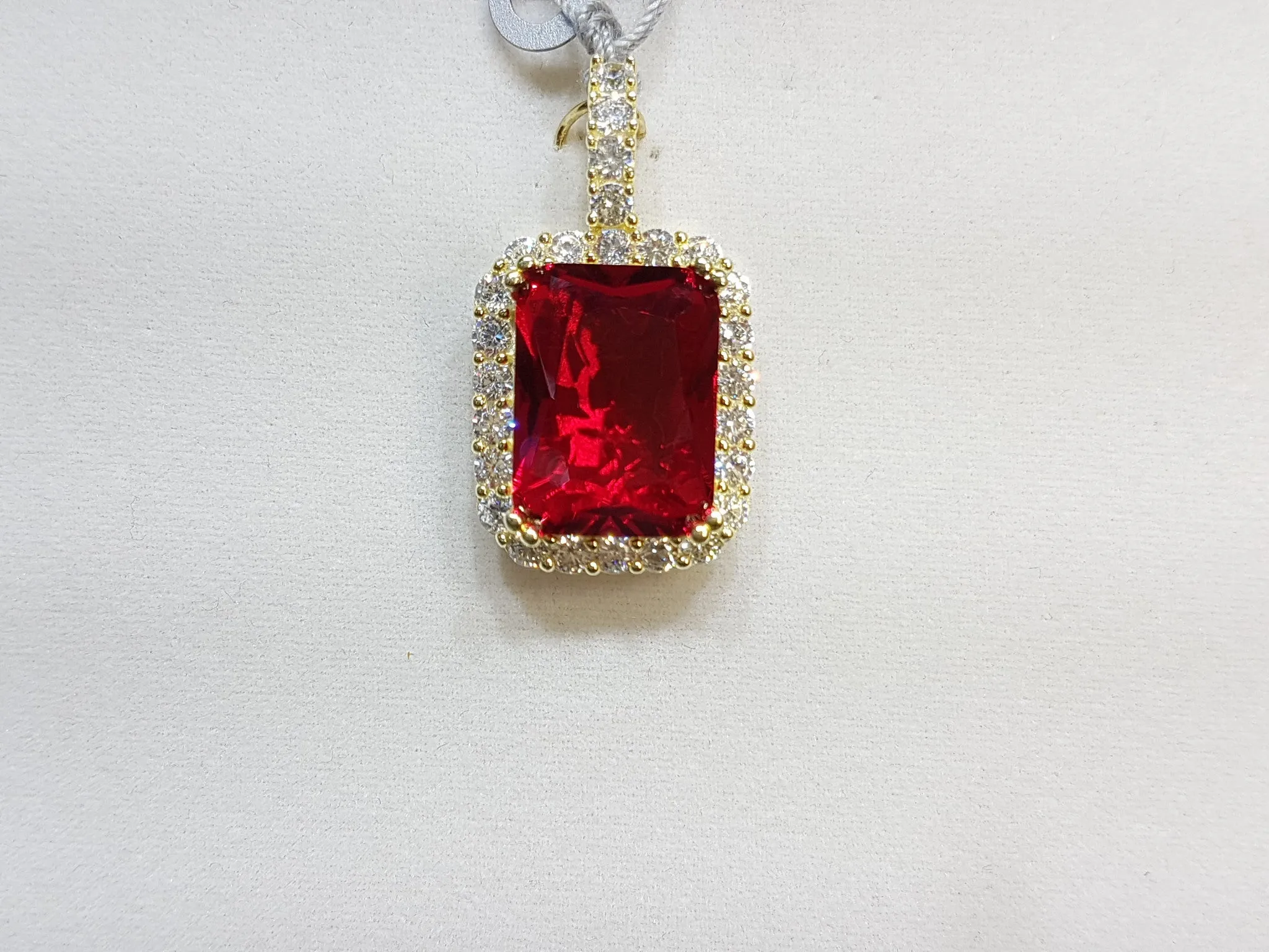 Emerald Cut Gemstone with Cubic Zirconia Pendant (Silver)