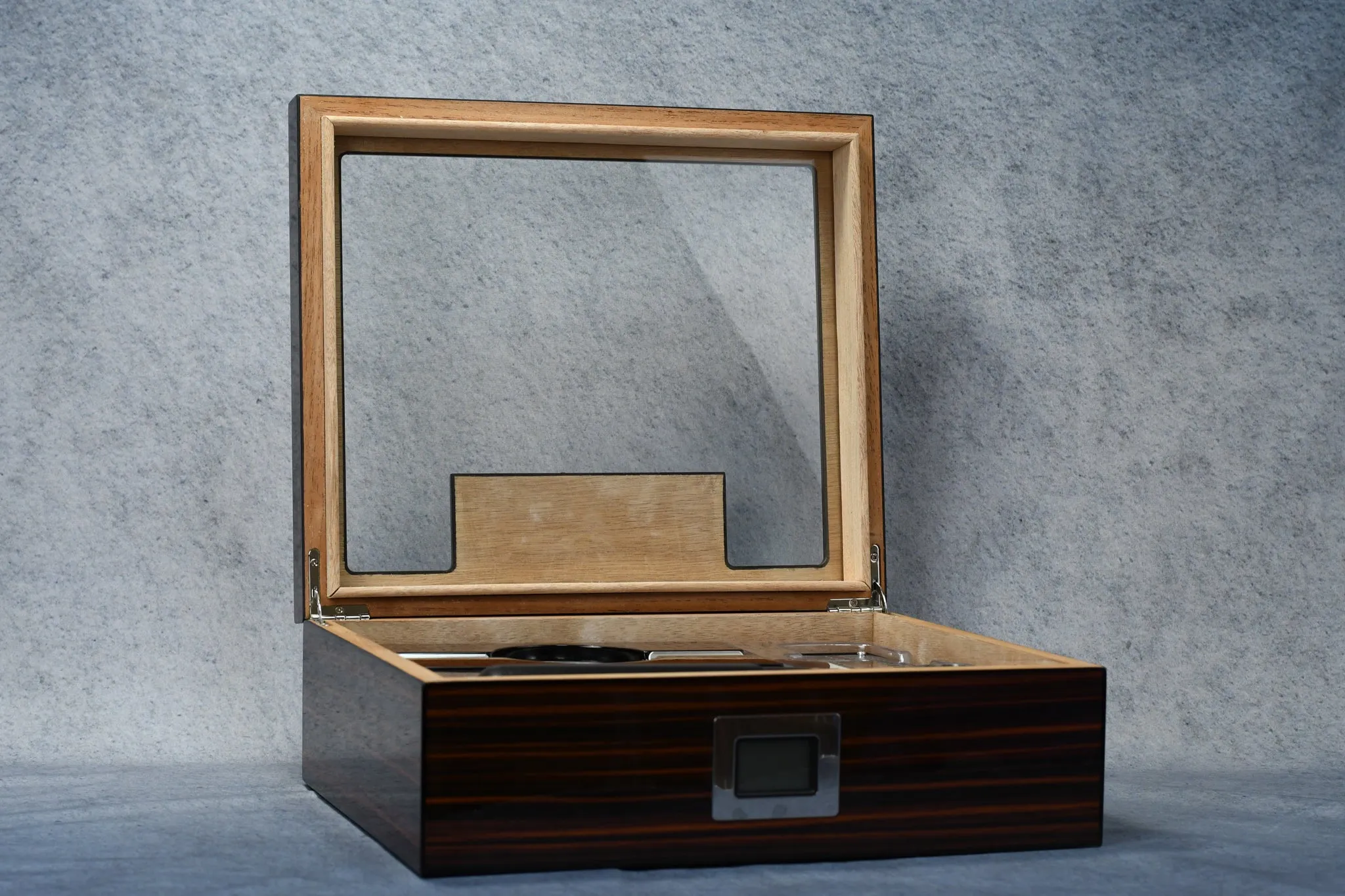 Kensington Humidor Gift Set