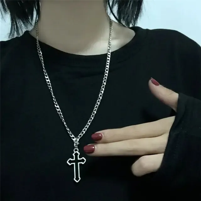 Layered Crystal Pearl Pendant Necklace