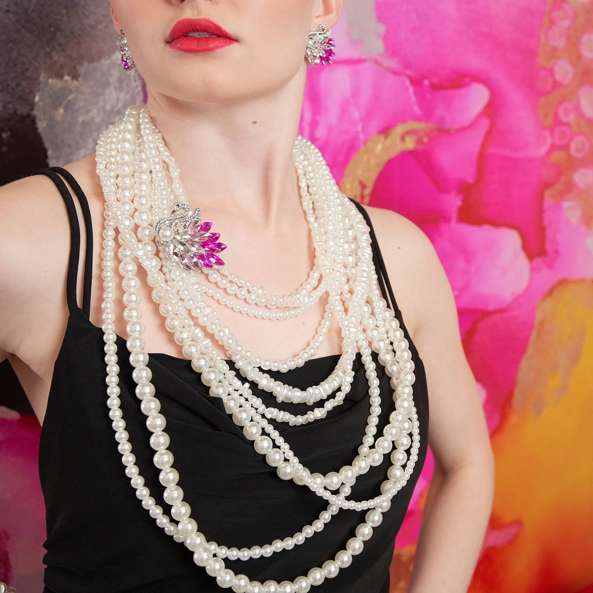 Lola Beaded Chain - Pearl Swan