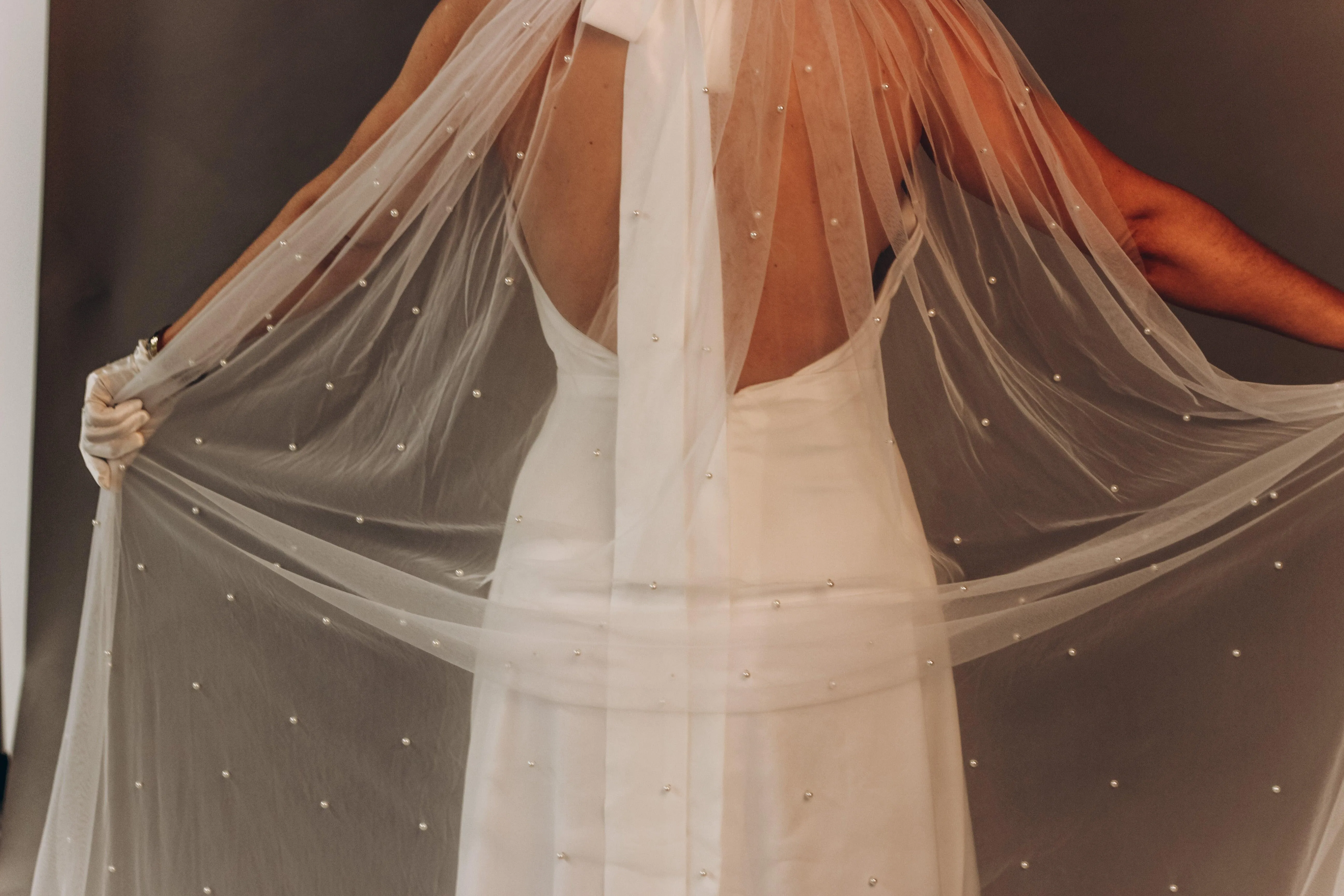Luxury Pearl Wedding Veil