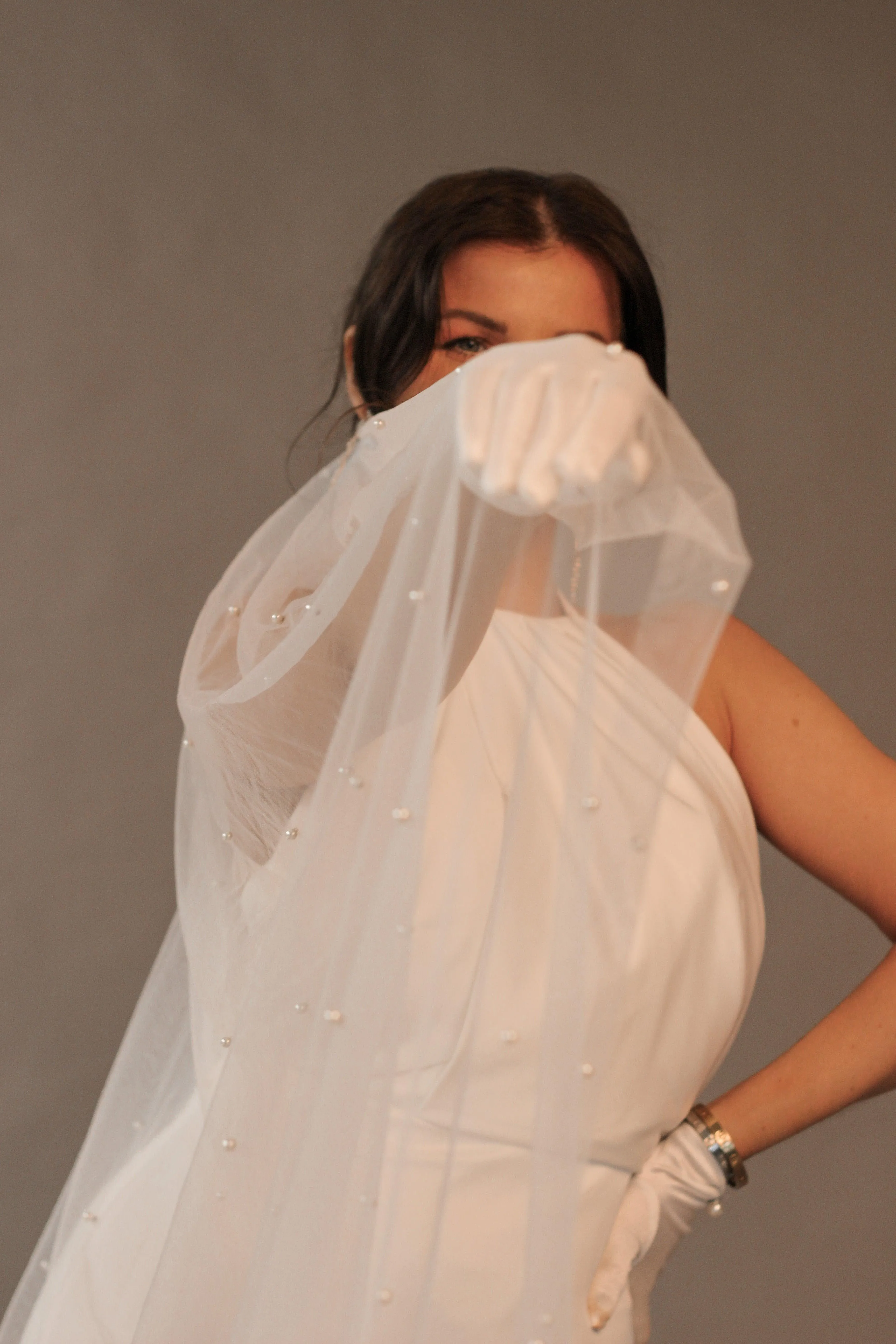 Luxury Pearl Wedding Veil