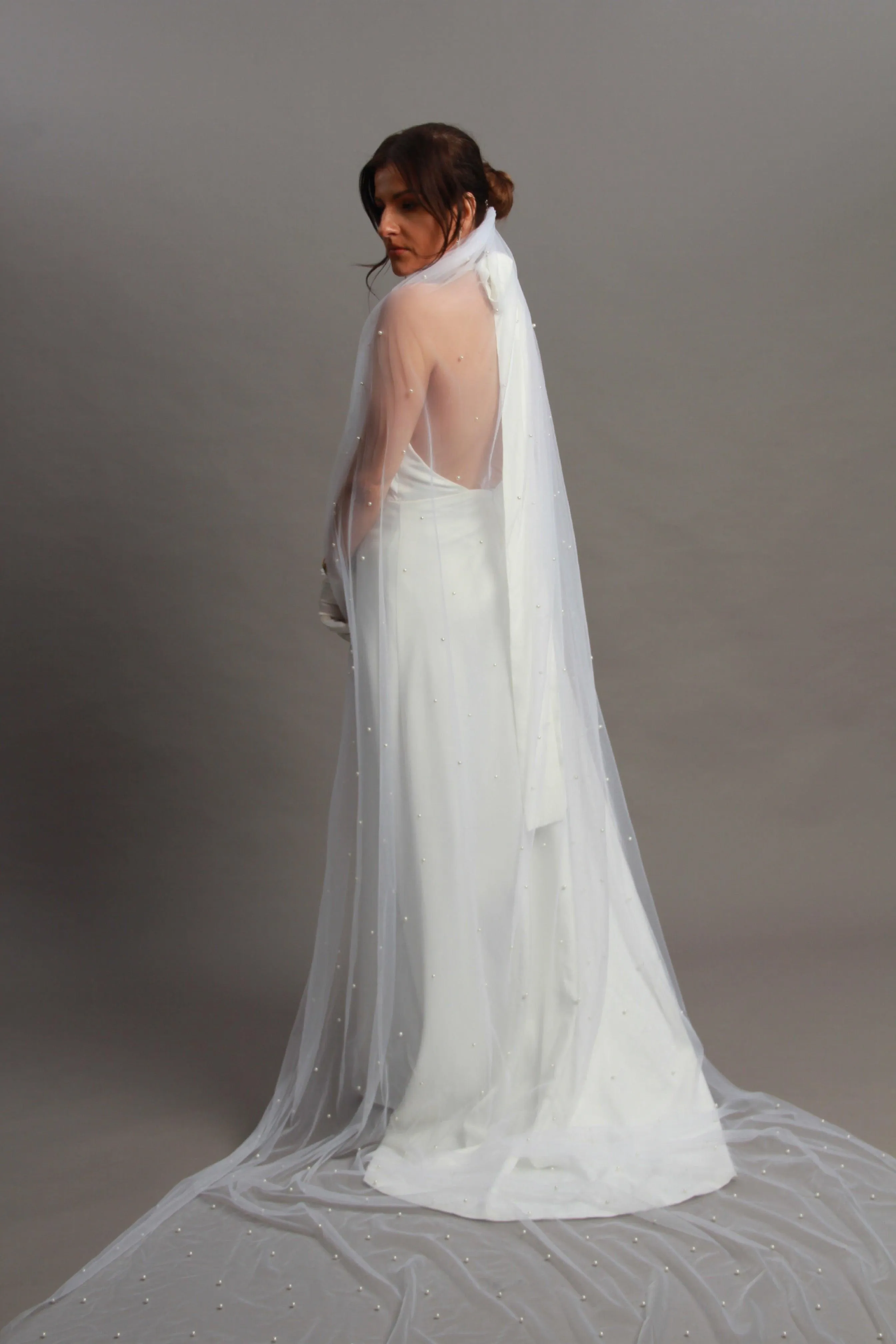 Luxury Pearl Wedding Veil