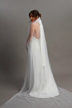 Luxury Pearl Wedding Veil