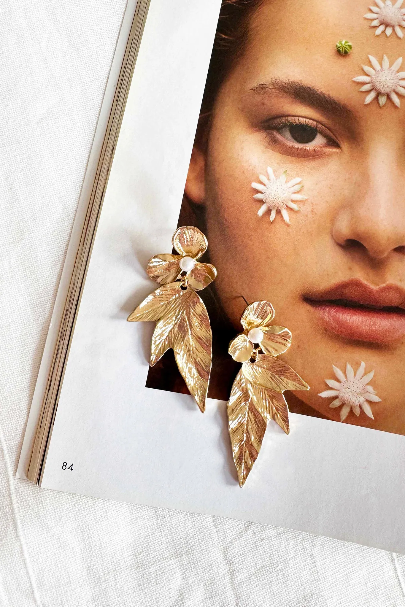 Maxamillion Earrings - Gold
