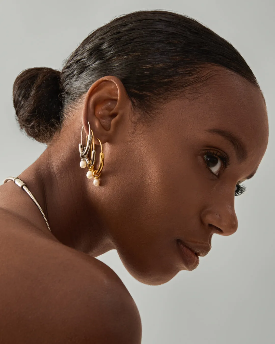 Pearl Orbit Hoop - Gold