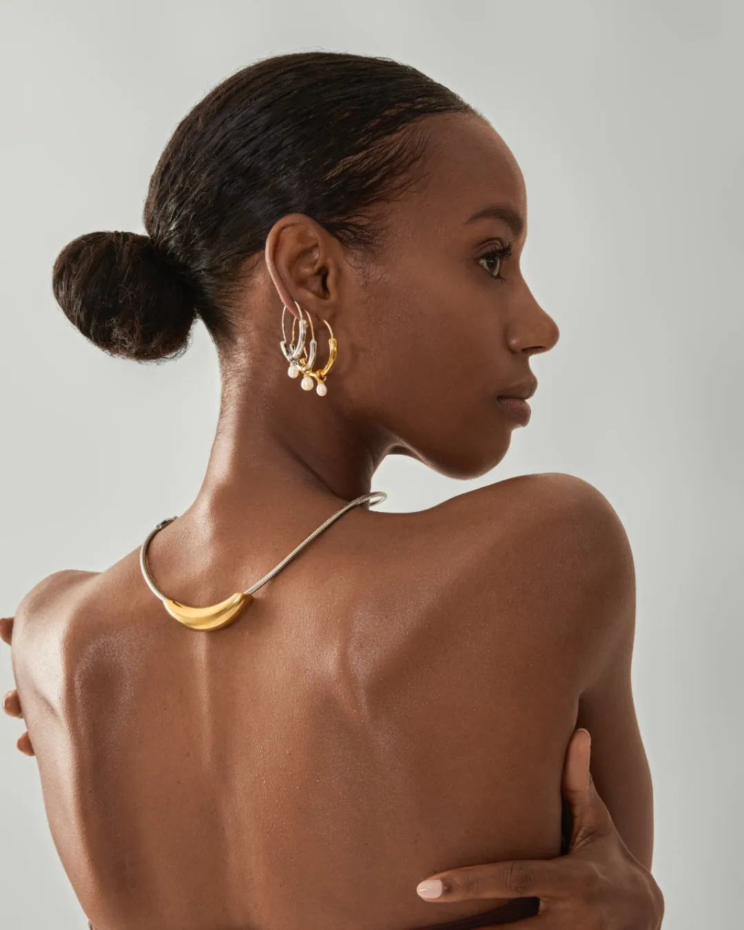 Pearl Orbit Hoop - Gold