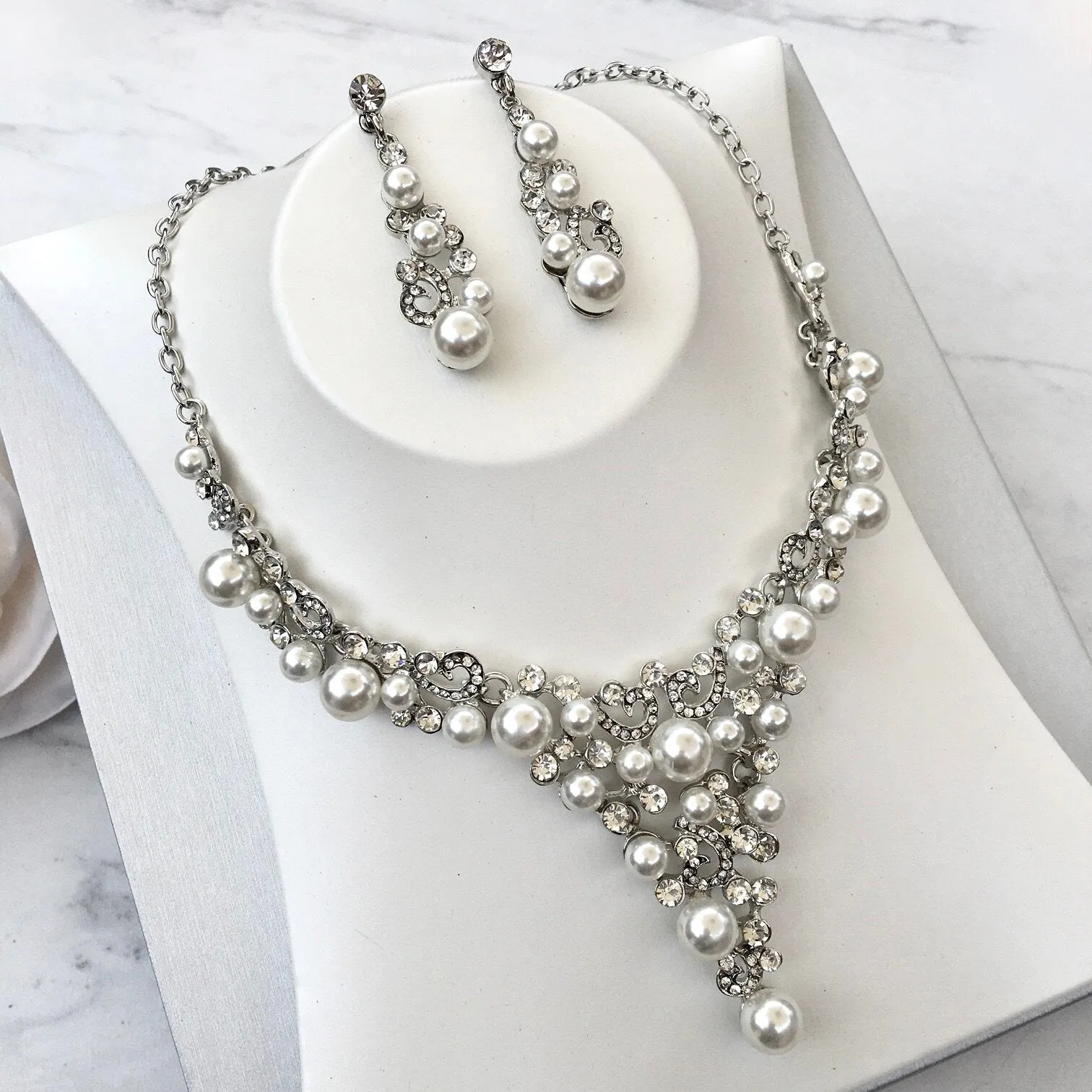 "Naomi" - Pearl and Crystal Bridal Jewelry Set With Tiara