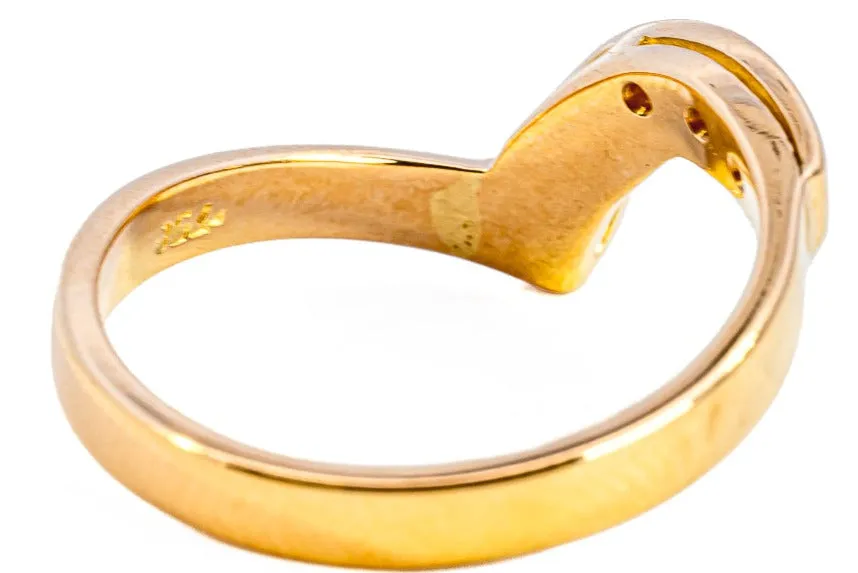 "Sustainable Elegance: Pre-Loved 18ct Yellow Gold & Diamond Bridal Set"