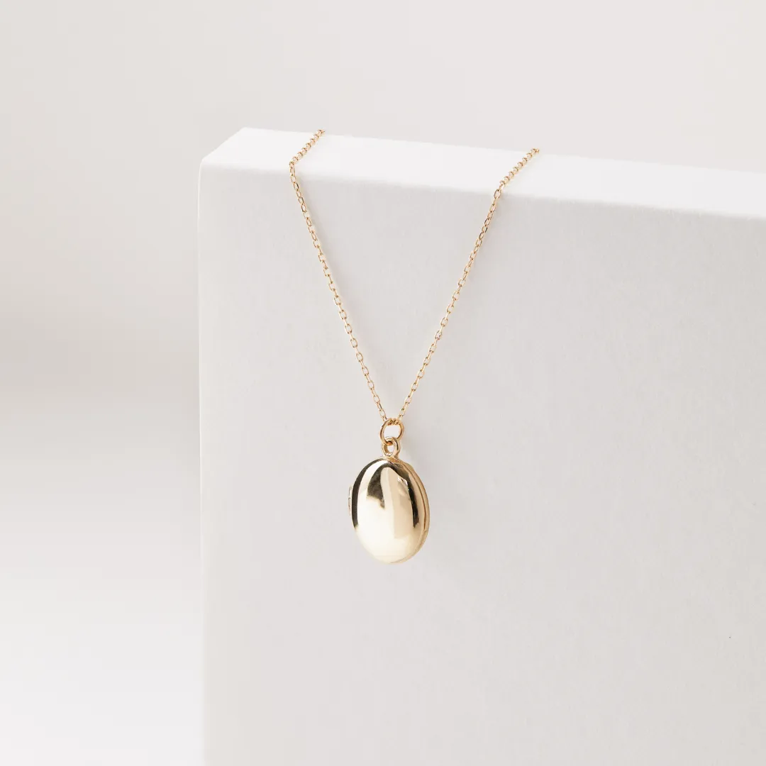 Silver Oval Locket Necklace
