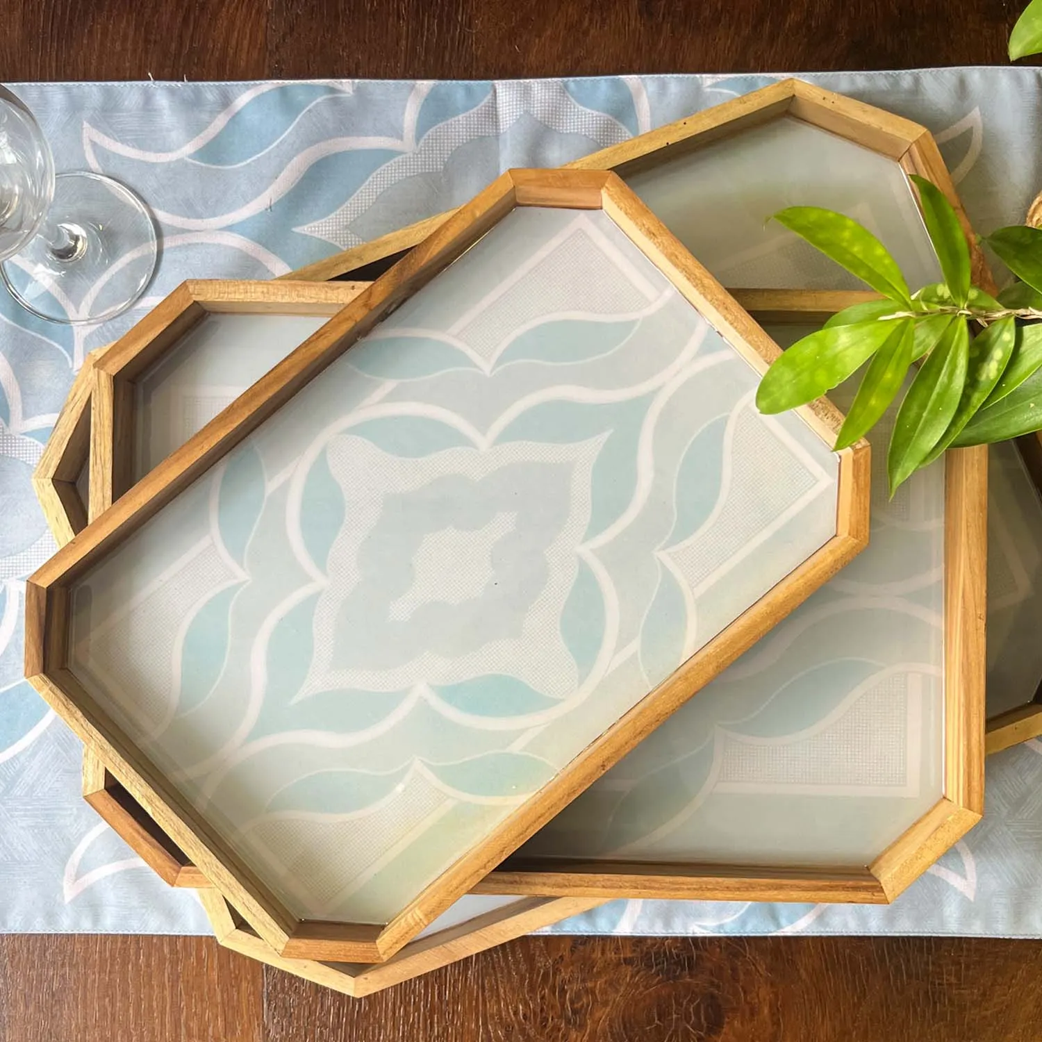 Subtle Grunge Wooden Tray Set