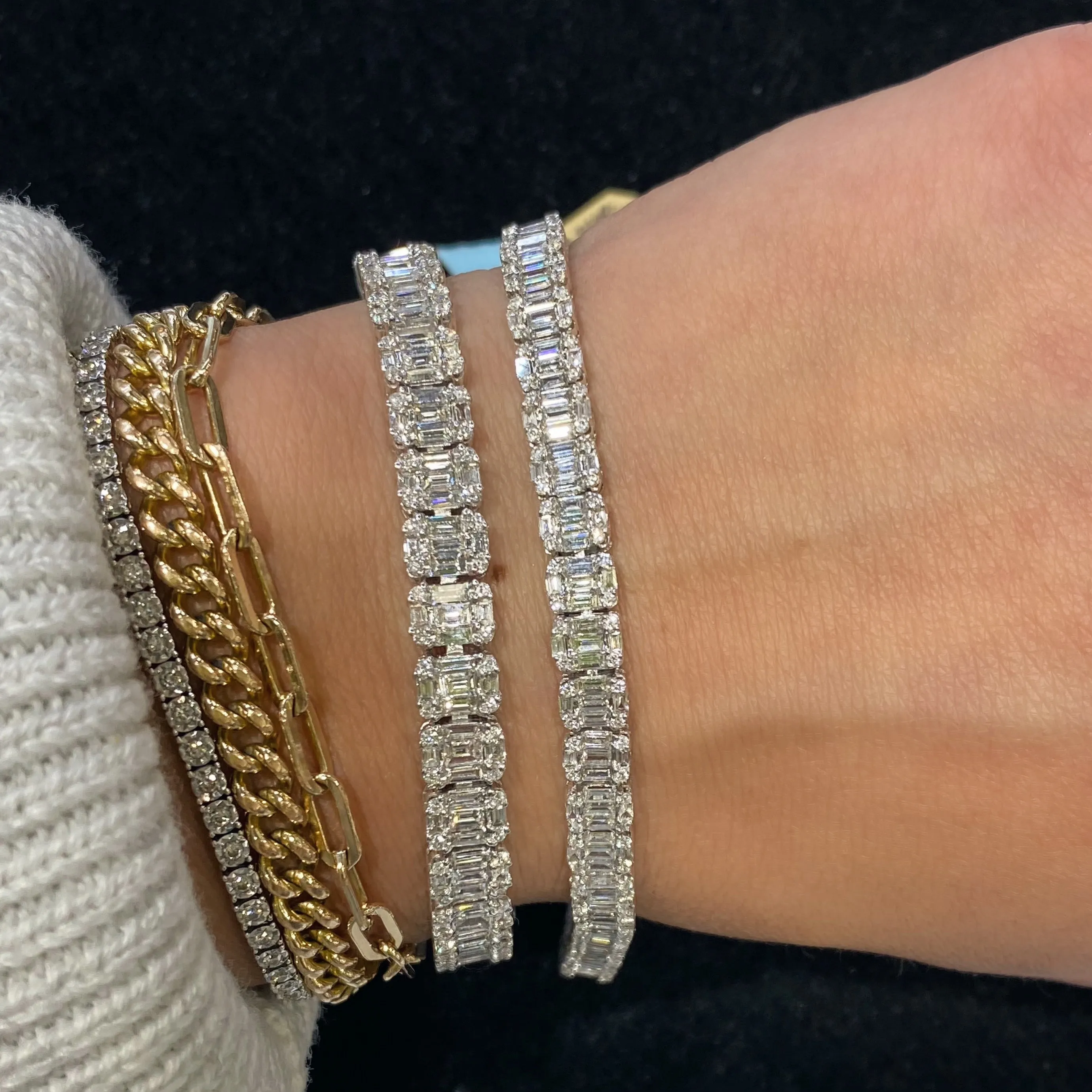 The Lady Luxe Diamond Illusion Tennis Bracelet
