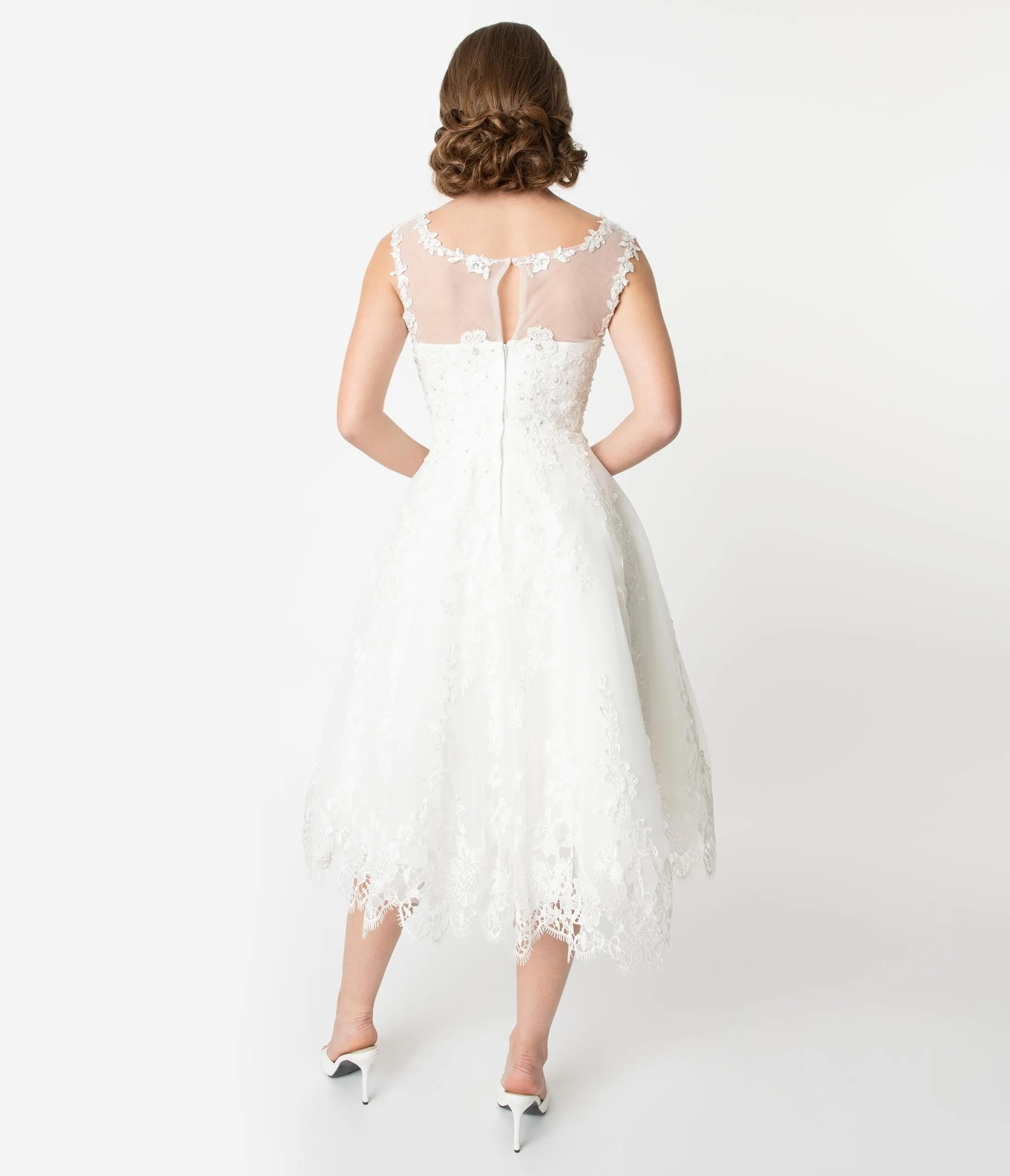 Unique Vintage Ivory Lace & Tulle Riviera Bridal Dress
